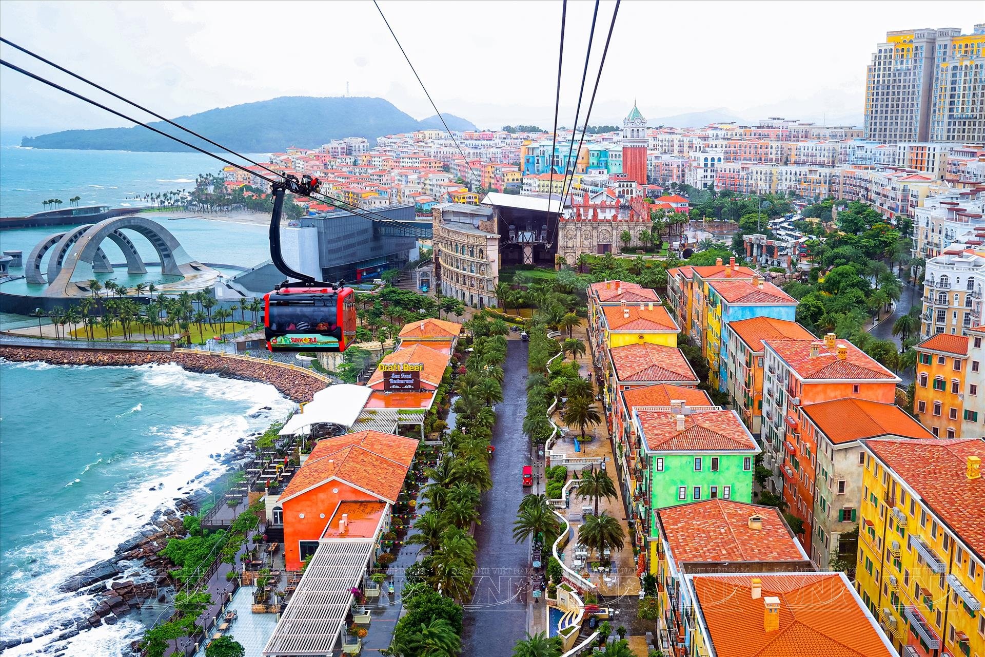 이탈리아풍 건물 및 골목길